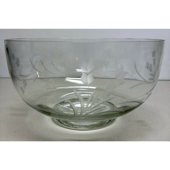MS16 Vintage Large engraved cut Fruit / Salad Bowl 9 1/2' w x 5' h x 4 3/8' base - Picture 1 of 5